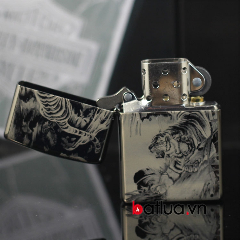 Bật lửa Zippo Lighter Ice Hổ Đen