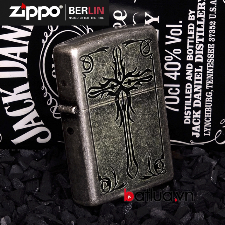 Bật lửa Zippo phiên bản Antique Silver Cross Original