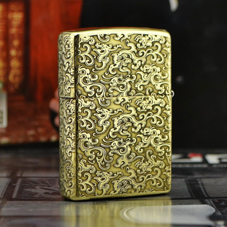 Zippo Chính Hãng Đồng Bóng Khắc Hoa Văn