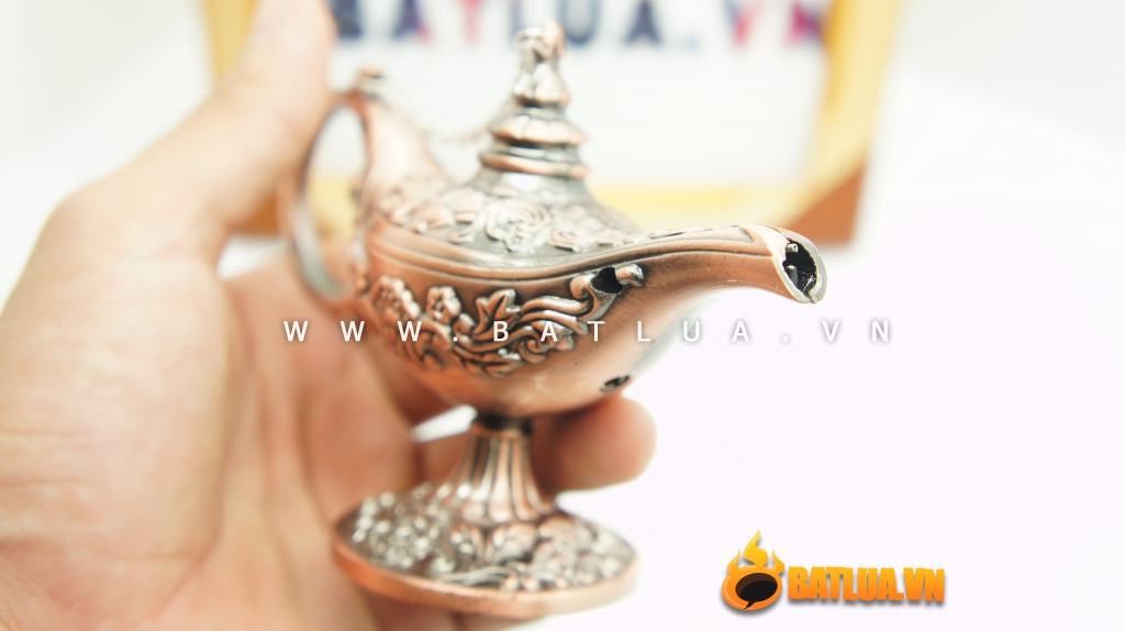Bật lửa hình cây đèn thần alađanh MS88 100