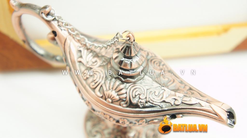 Bật lửa hình cây đèn thần alađanh MS88 100