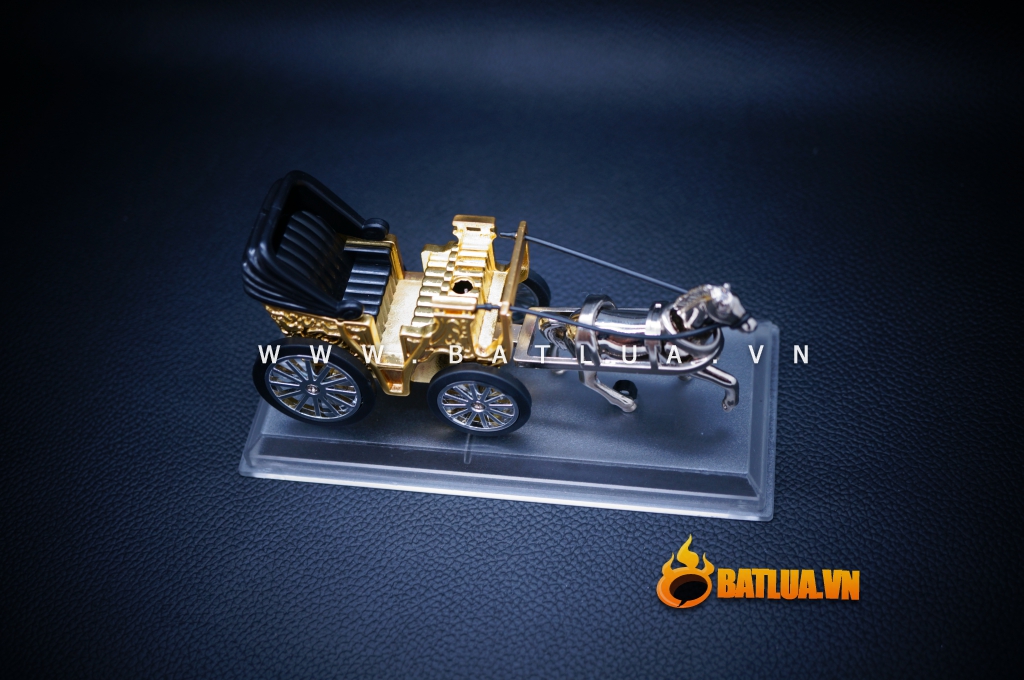 Bât lửa trang trí mẫu 020 hình xe ngựa