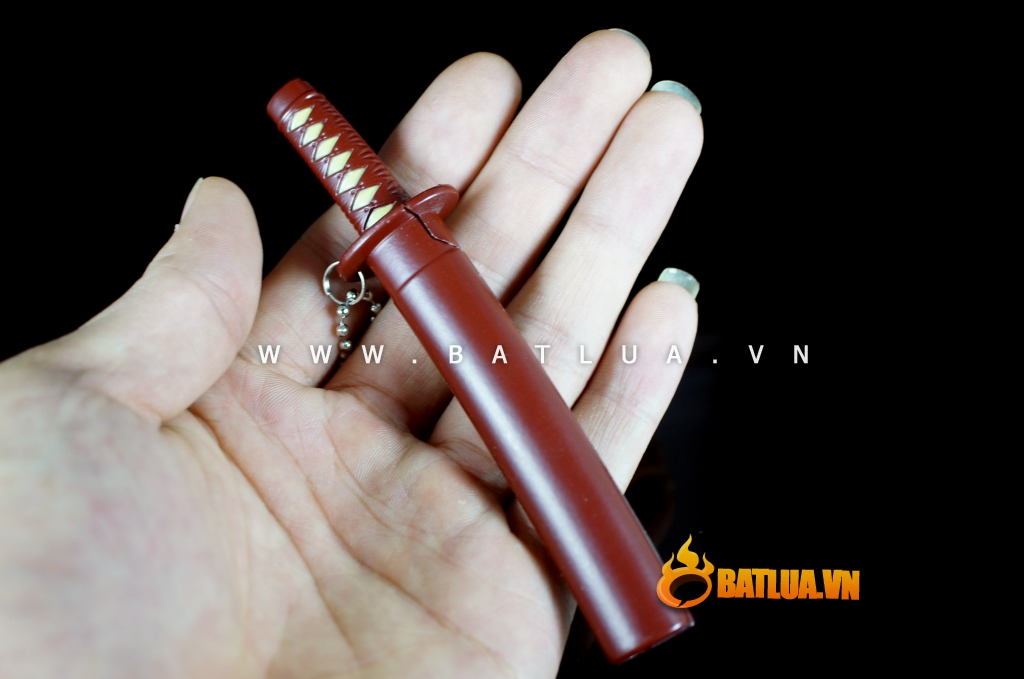 Bật lửa khò hình thanh kiếm Katana