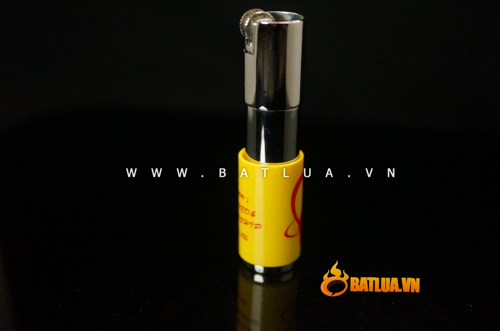 Bật lửa đánh đá lửa khò bọc bởi các hình đẹp mắt FOCUS