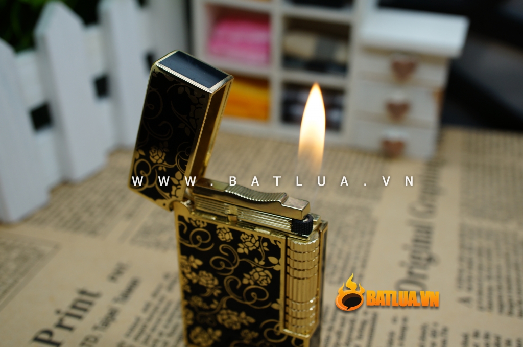 Bật lửa KUBOY chạm khắc hoa văn sắc sảo tinh tế KUBOY K1-12