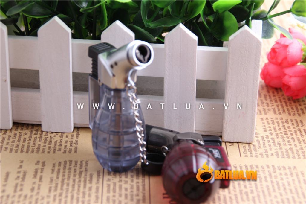 Bật lửa khò súng kiểu dáng trái lựu đạn nhiều màu sắc