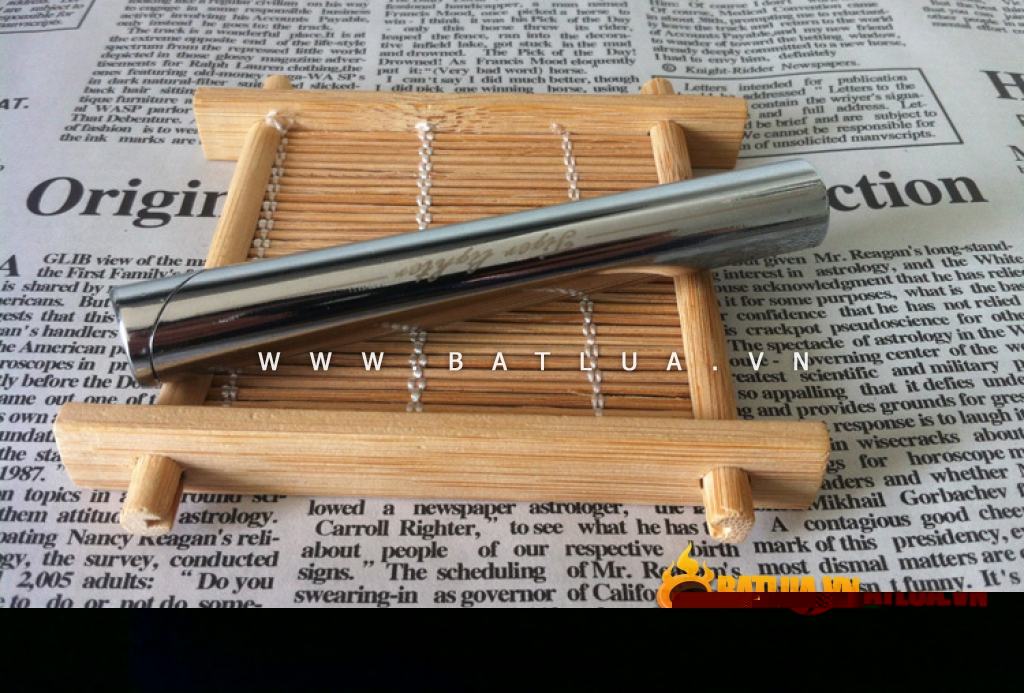 Bật lửa Tiger 858 hình trụ tròn thanh lịch nhiều màu sắc