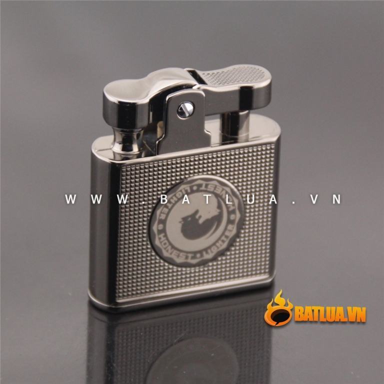 Bật lửa honest dùng xăng đánh đá lửa độc đáo 707-1