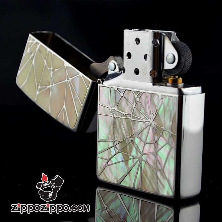 Bật lửa Zippo bạch kim xanh in hình tơ nhện bao