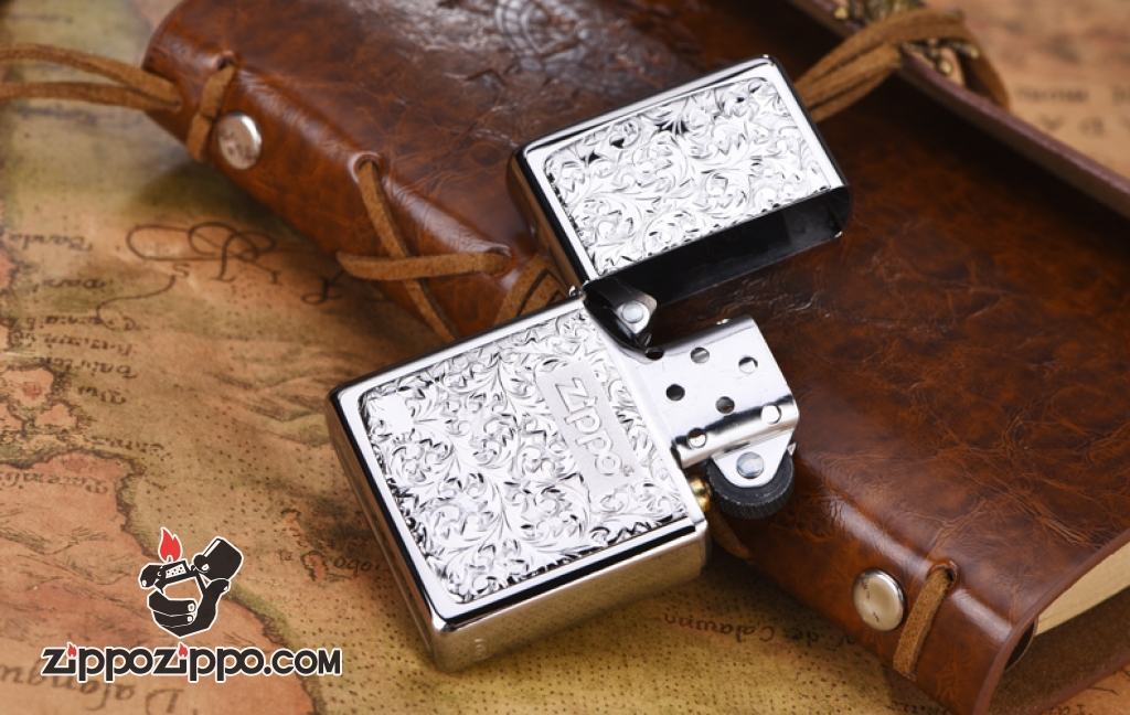 Bật lửa Zippo mạ bạc khắc hoa văn Arabesque KR-7