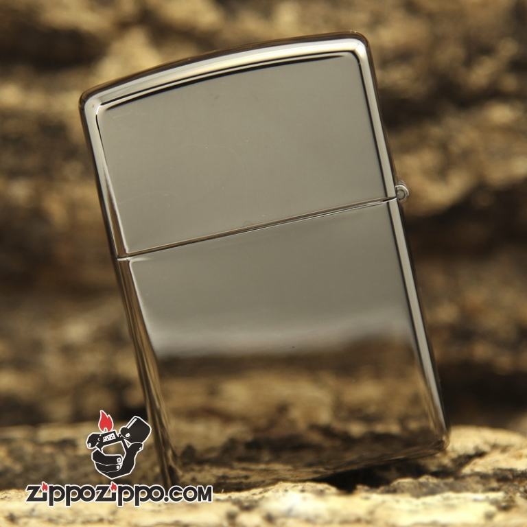 Bật lửa ZIppo khắc nổi huy hiệu Sword of Guard xuất hàn