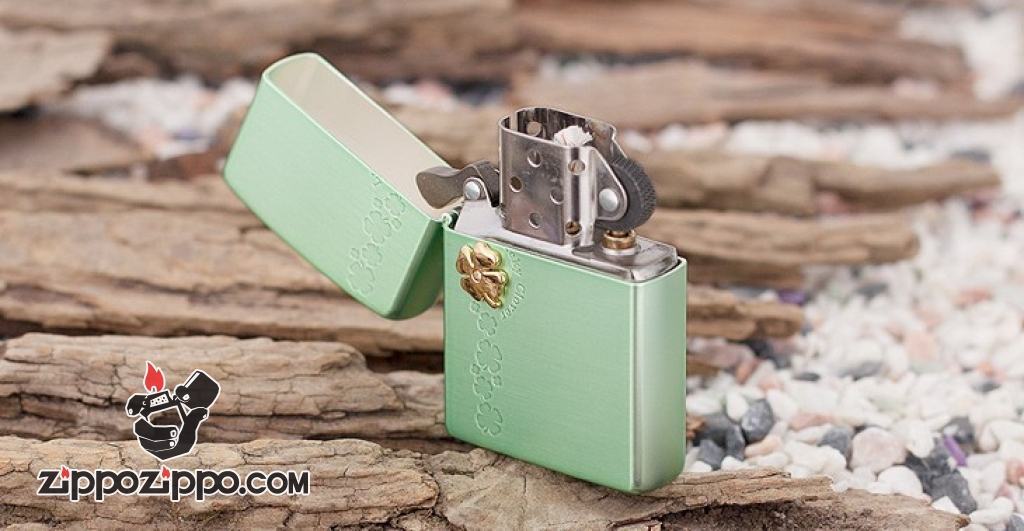 Bật lửa Zippo xanh phiên bản LUCKY CLOVER