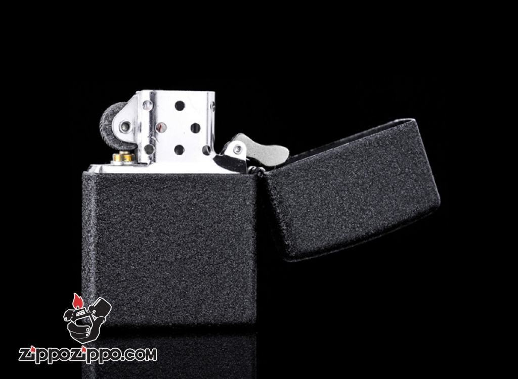 Bật lửa Zippo đen nứt in hình Tiger