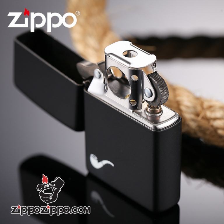 Bật lửa Zippo châm tẩu đen