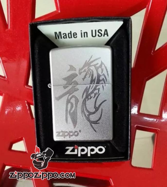 Bật lửa Zippo phiên bản Crom khắc thư pháp rồng