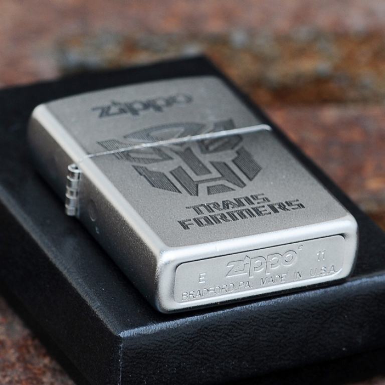 Bật lửa Zippo Laser Logo khắc Transformers Autobot