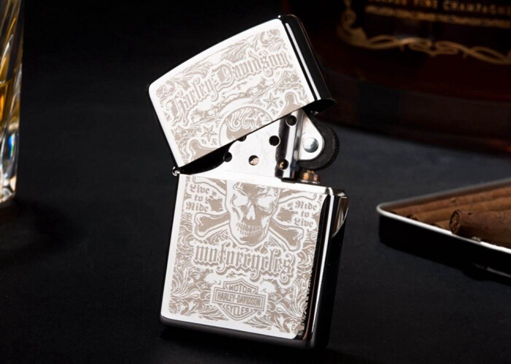 Bật lửa Zippo phiên bản Harley sọ Ecstasy