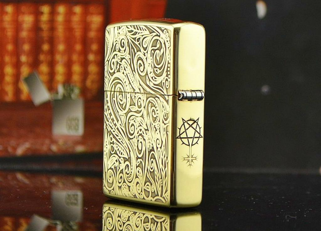 Bật lửa Zippo đồng khắc kỹ hiệu Satan