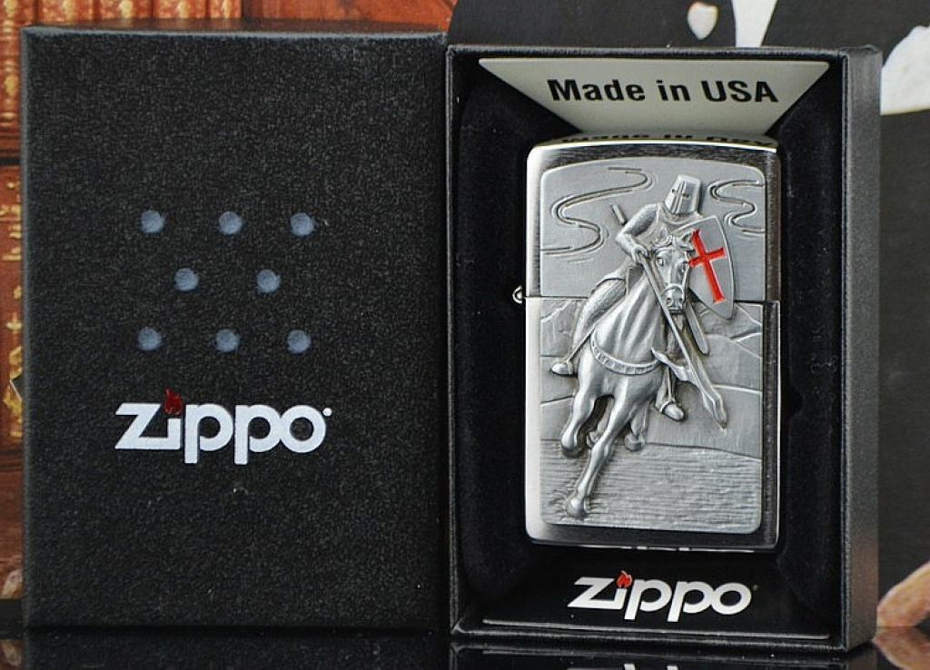 Bật lửa Zippo phiên bản CHâu Âu hiệp sĩ Thập tự chinh