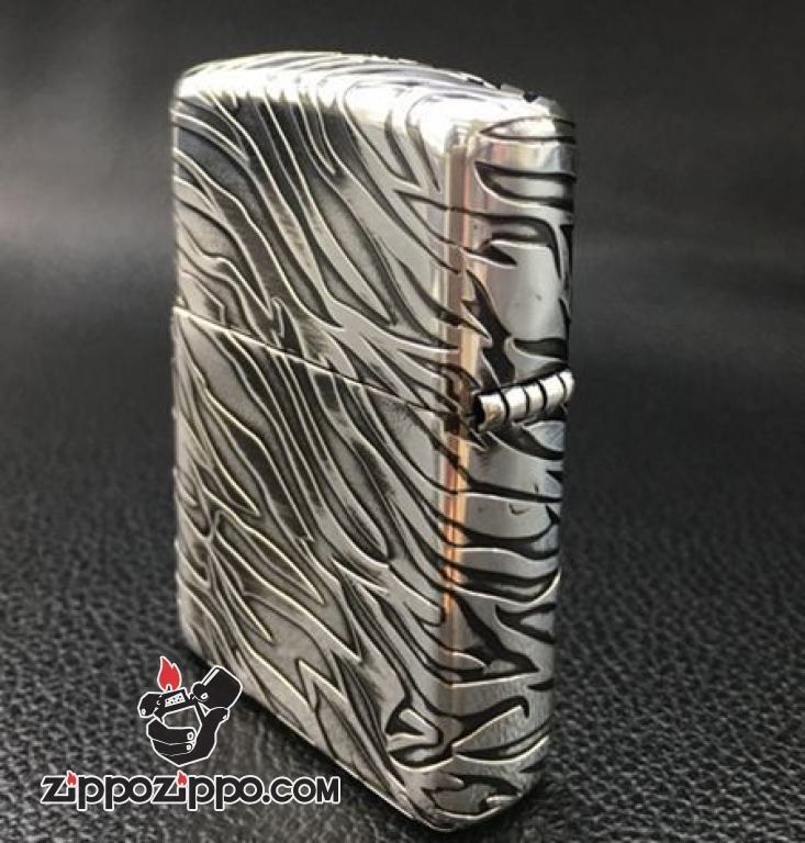 Bật lửa ZIppo nguyên khối họa tiết vằn