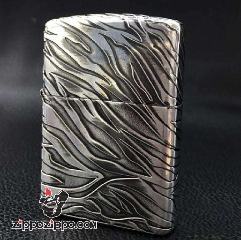 Bật lửa ZIppo nguyên khối họa tiết vằn