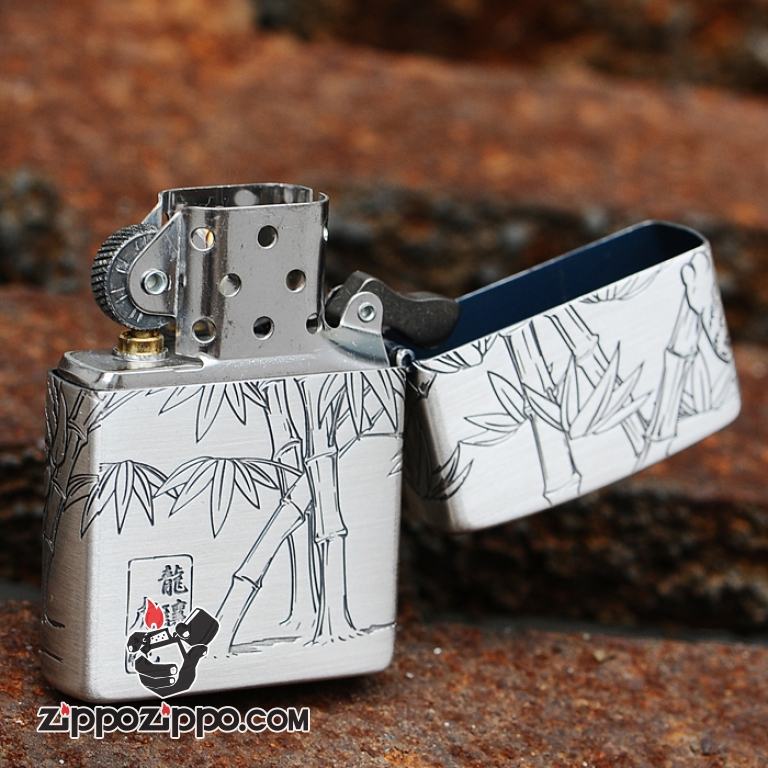 Bật lửa Zippo khắc hổ bao quanh