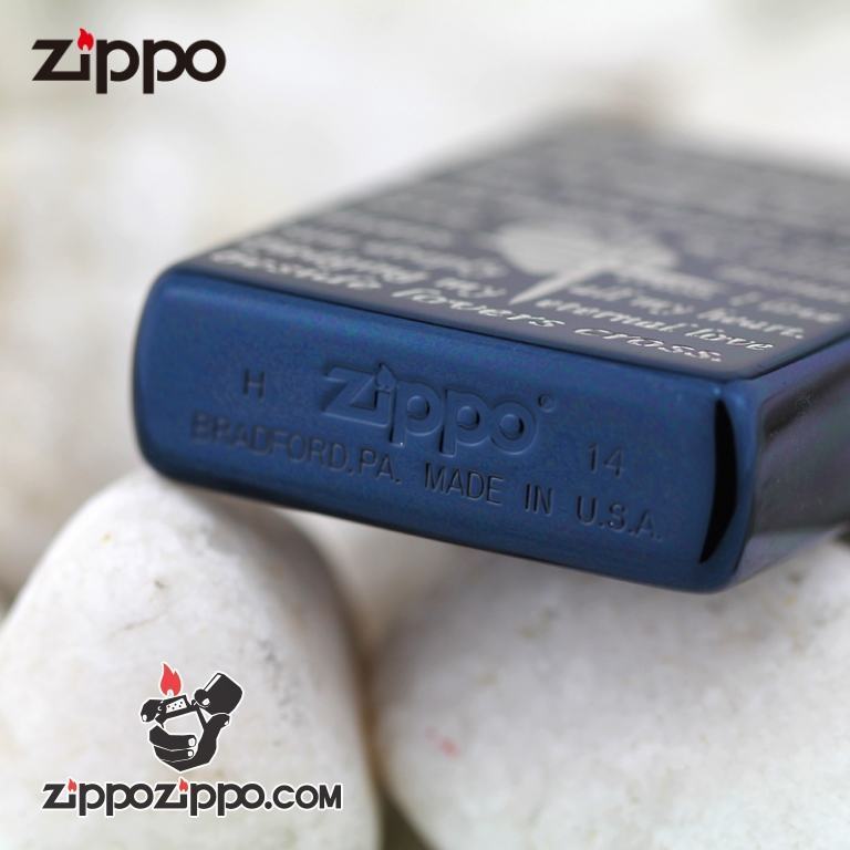 Bật lửa Zippo mặt xanh khắc nhẹ trái tim chữ thập