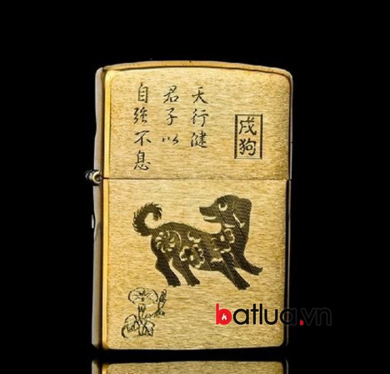 Bật lủa zippo chính hãng khắc 12 con giáp tuổi tuất