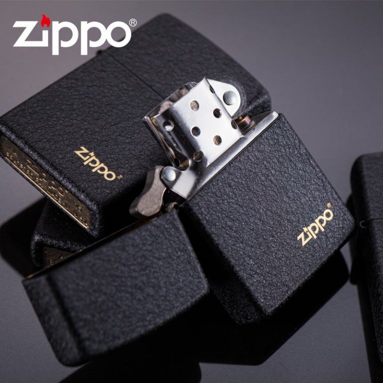 Zippo Chính Hãng Đen Sần có Logo ZP