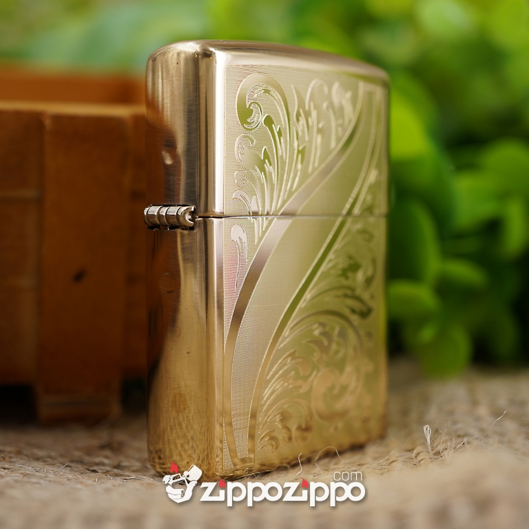 BẬT LỬA ZIPPO ĐỒNG VÀNG KHẮC HOA VĂN TINH XẢO