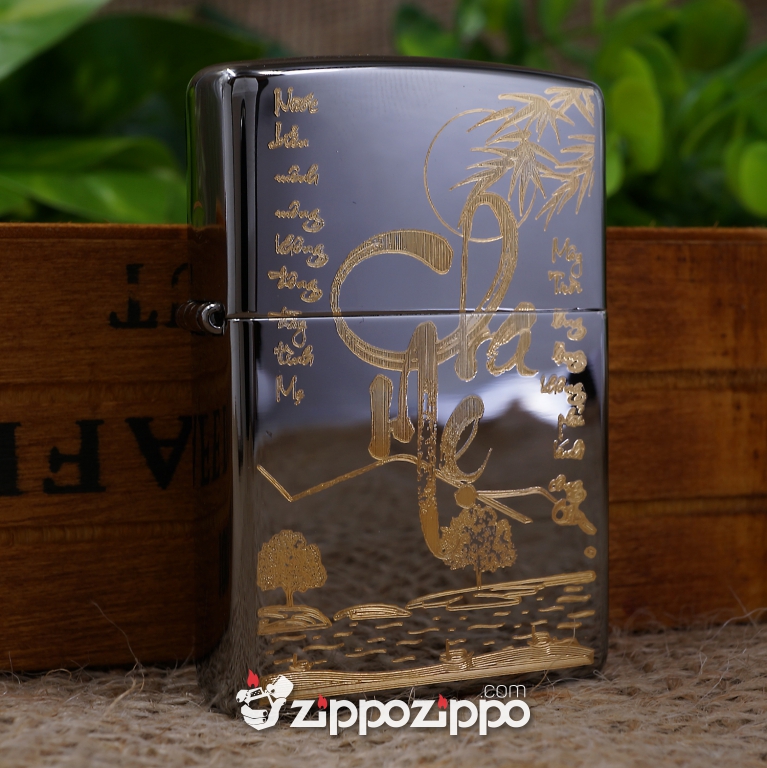 Zippo Đen Bóng Khắc Mạ Vàng Chữ Cha Mẹ