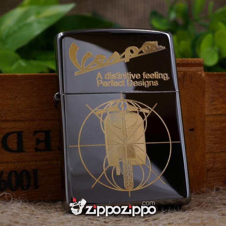 Zippo Màu Đen Bóng KHắc Xe VesPa Mạ Vàng