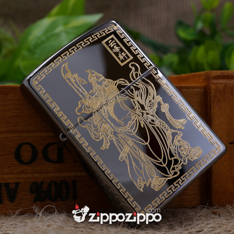 Zippo MÀu đen Bóng KHắc Quan Vân Trường Mạ VÀng