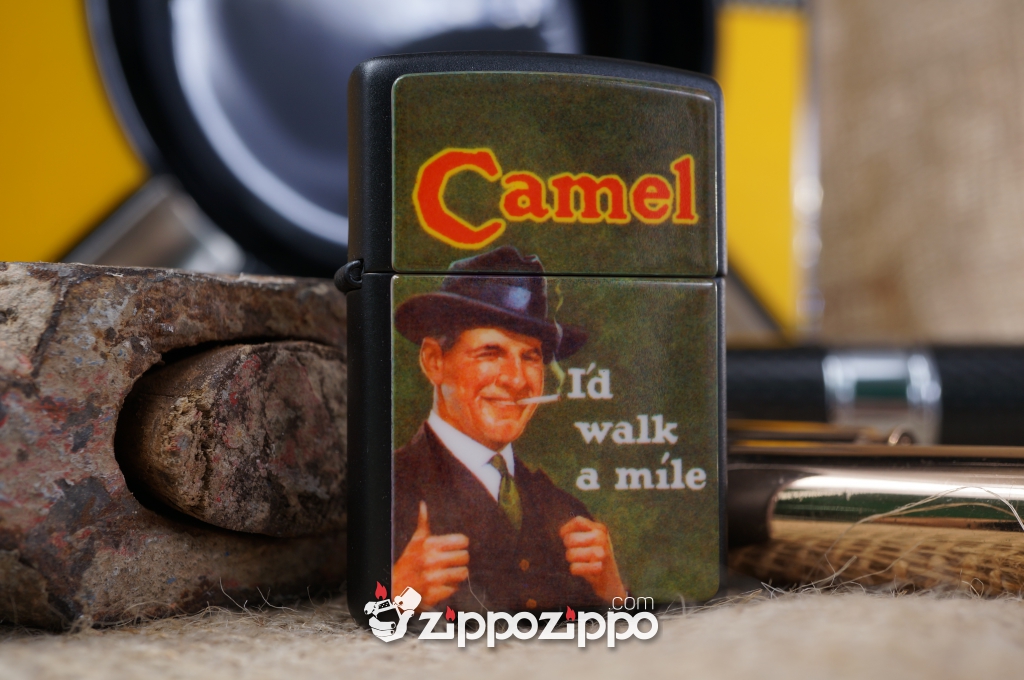 Bật lửa zippo cổ camel khắc nổi