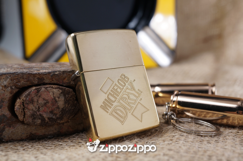 bật lửa zippo cổ vỏ đồng Mechelob sarnxuaats năm 1993