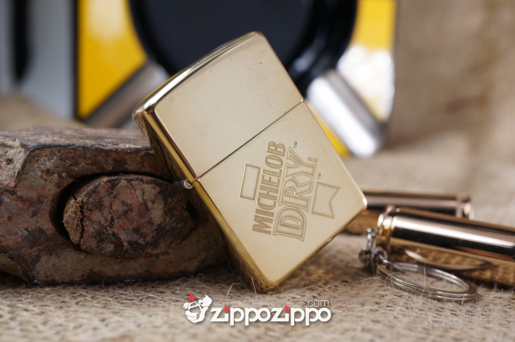 bật lửa zippo cổ vỏ đồng Mechelob sarnxuaats năm 1993