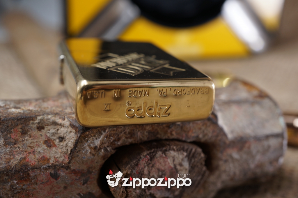 bật lửa zippo cổ vỏ đồng Mechelob sarnxuaats năm 1993