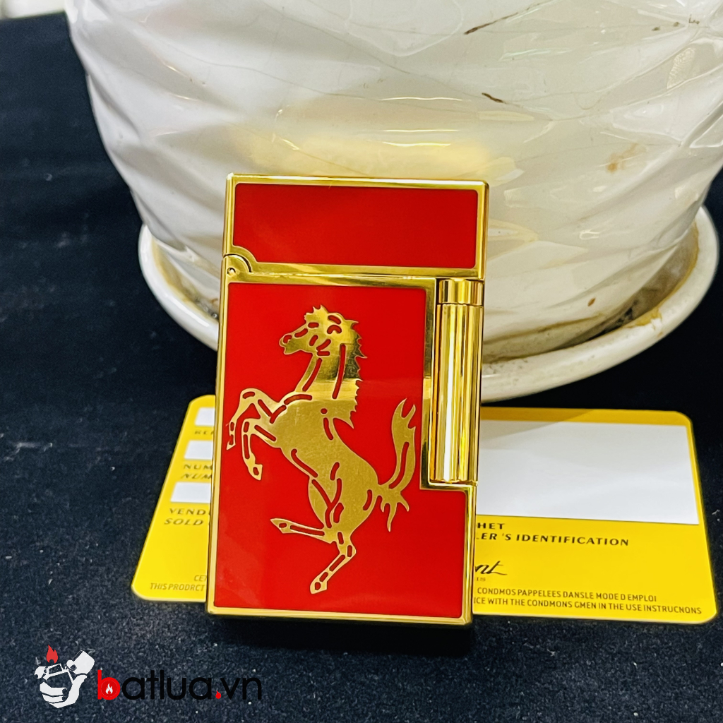 Bật lửa S.T. Dupont Ferrari Đỏ – Vàng Cao Cấp - Dupont phong cách thể thao quý tộc