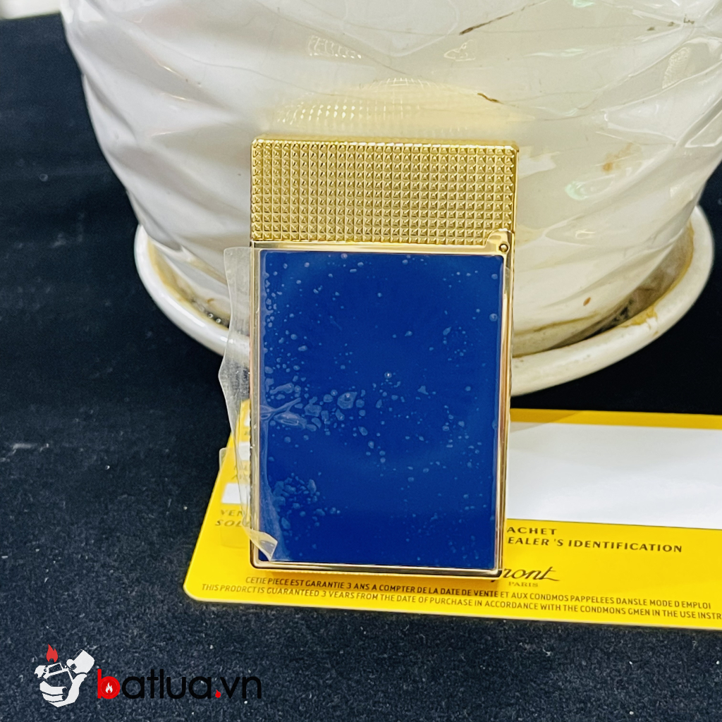 Bật lửa S.T. Dupont Ferrari Xanh Navy – Vàng Cao Cấp  - Dupont phong cách thể thao sang trọng