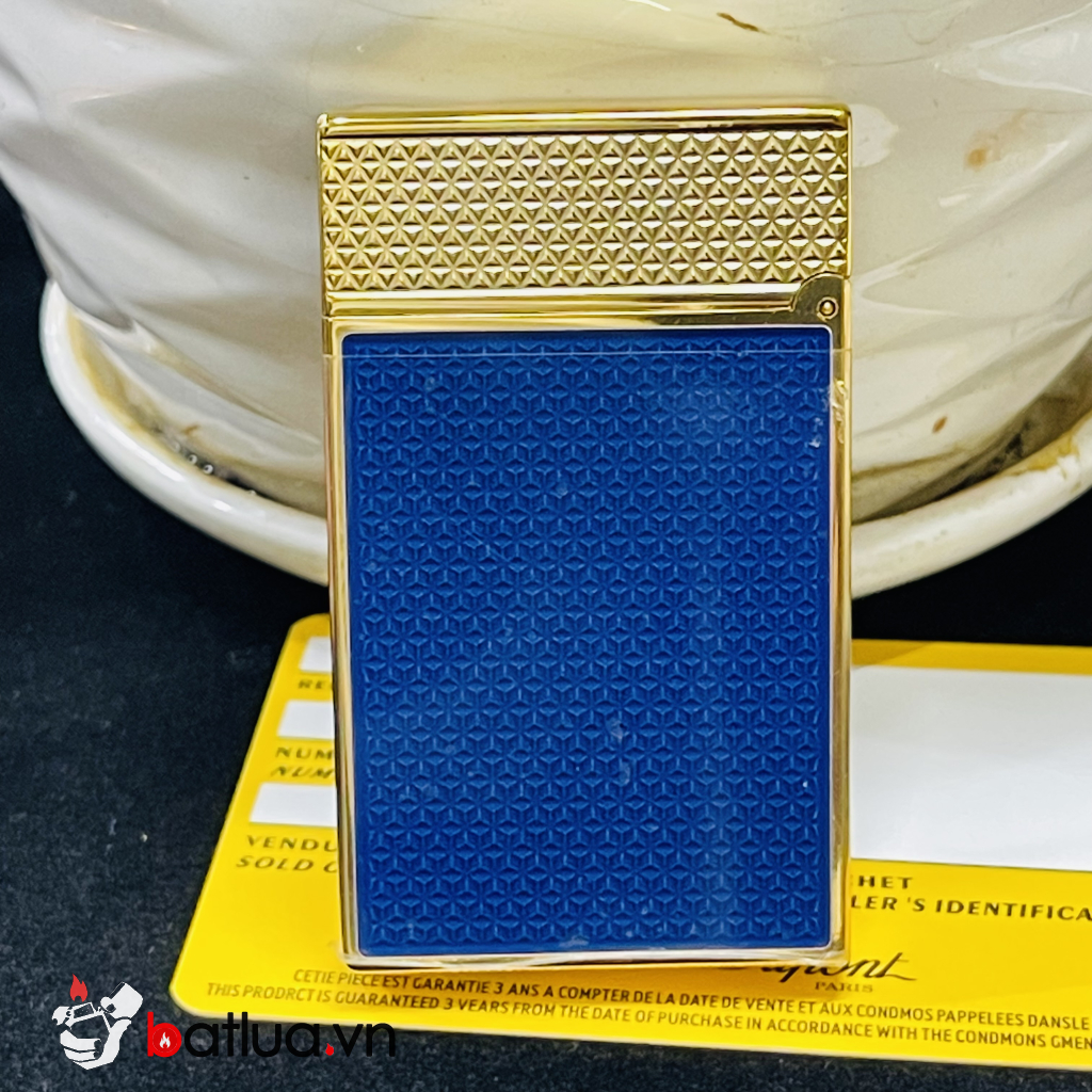 Bật lửa S.T. Dupont Ligne 2 Xanh Hoàng Gia – Vàng Signature | Chuẩn mực Pháp cho quý ông