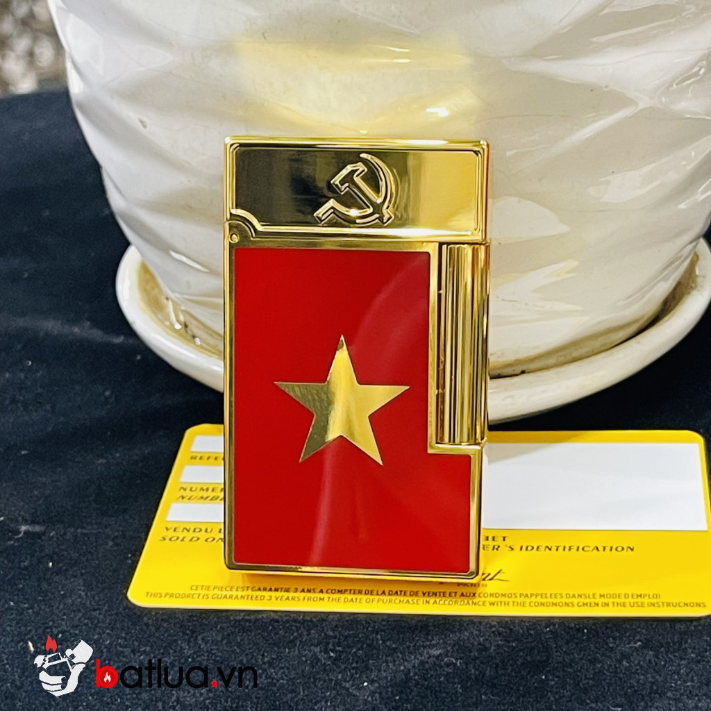 Bật lửa S.T. Dupont Ligne 2 Song Biểu Tượng – Quốc Kỳ Việt Nam| Phiên bản trang trọng sưu tầm