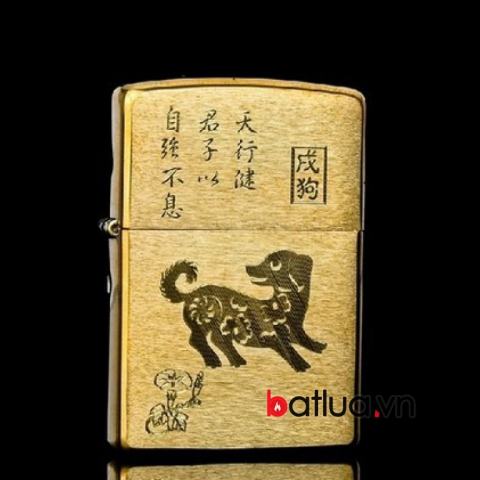 Bật lủa zippo chính hãng khắc 12 con giáp tuổi tuất