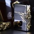 Bật lửa Zippo gương đen khắc thánh giá bên hông