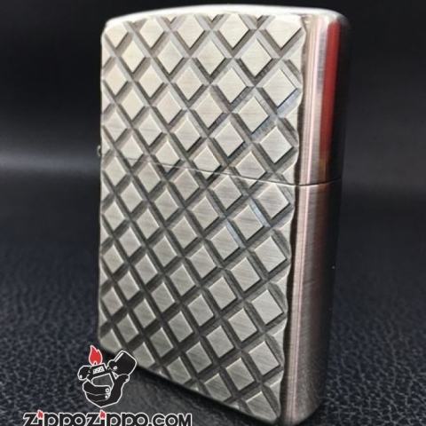 Bật lửa Zippo kẻ sọc hai mặt