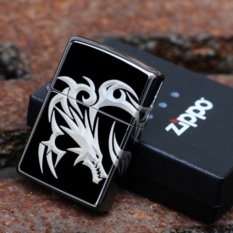 Bật lửa Zippo mặt gương đen phiên bản Dragon Soul