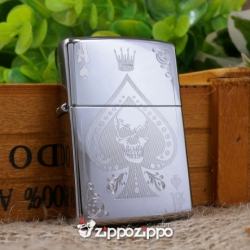 Bật lửa zippo mầu bạc khắc quân bài ái bích ( xì dách ) - Mã SP: ZPC1423