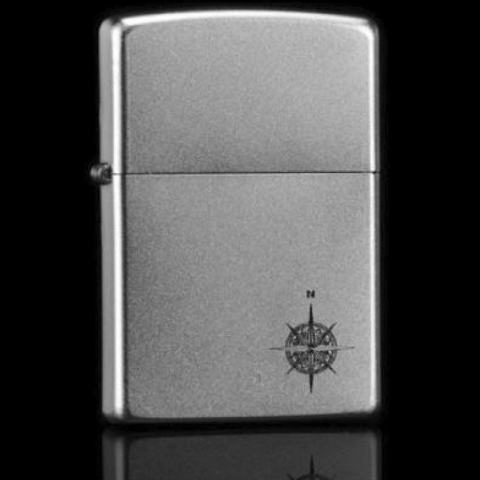 Bật lửa Zippo phiên abrn Crom khắc hình la bàn