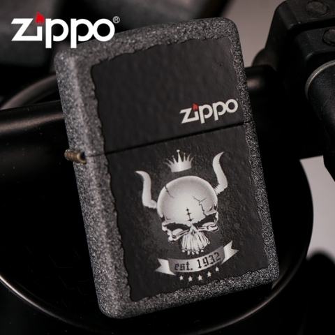 Bật lửa Zippo phiên bản Valentine M