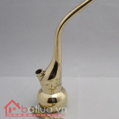 Tẩu hút thuốc chất liệu đồng có lọc nước khắc họa tiết trang trí